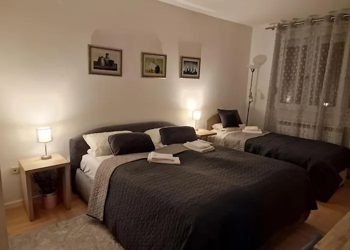 Luxury Emas Old Town Dream View *